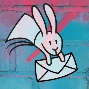 Hase aus dem Logo von Plotbunny Games mit einem Briefumschlag in den Pfoten. Im Hintergrund eine Wand mit Graffiti in pink und türkis.
